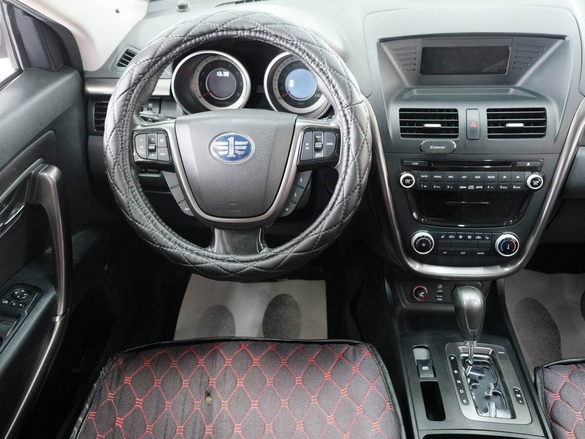 FAW Besturn X80, 2017 Фото №9