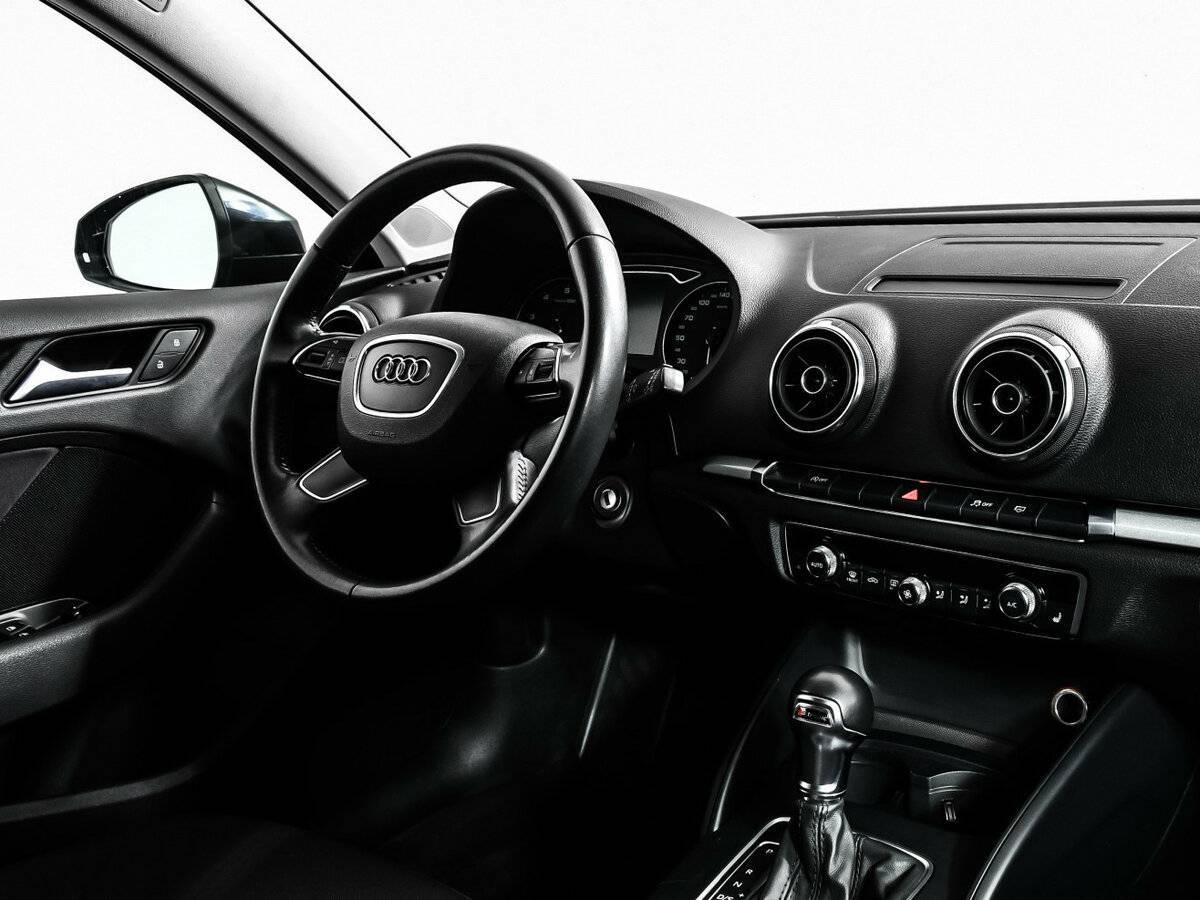 Audi A3 Sportback, 2013 Фото №9