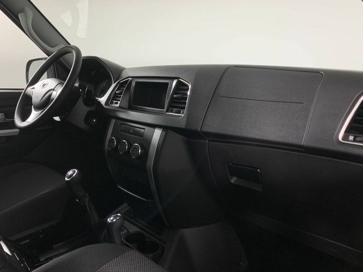 УАЗ Patriot, 2023 Фото №14