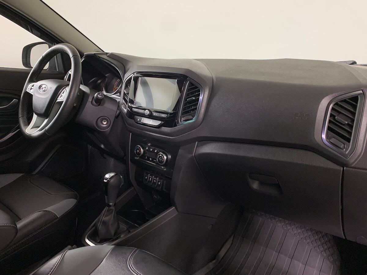 Lada (ВАЗ) XRAY Cross, 2021 Фото №13