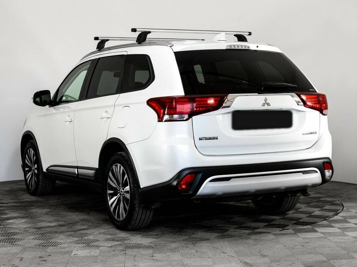 Mitsubishi Outlander, 2019 - 153 781 км. | Фото №7