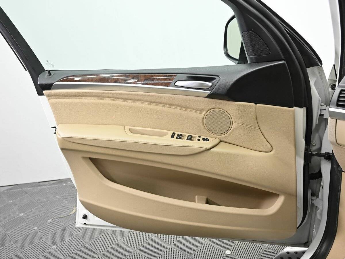 BMW X5 35i, 2012 - 176 000 км. | Фото №7