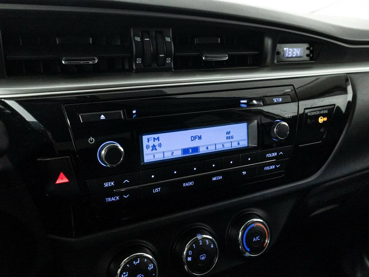 Toyota Corolla, 2013 Фото №16