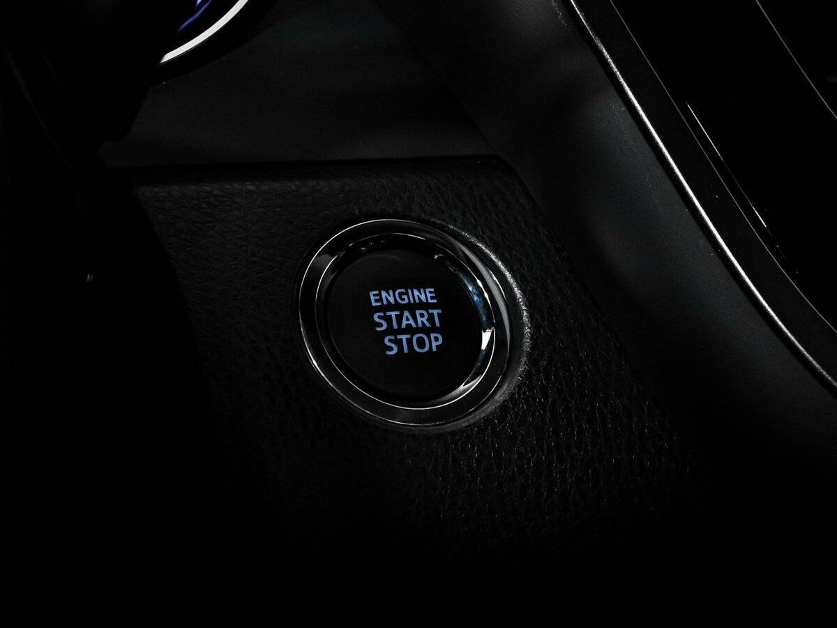 Toyota Camry, 2021 Фото №20