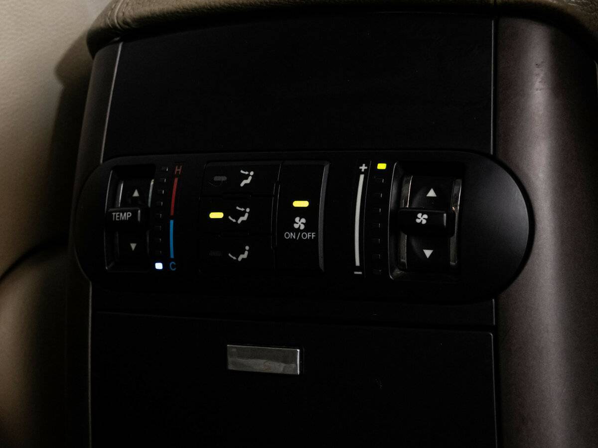 Kia Mohave 8-speed, 2012 Фото №21