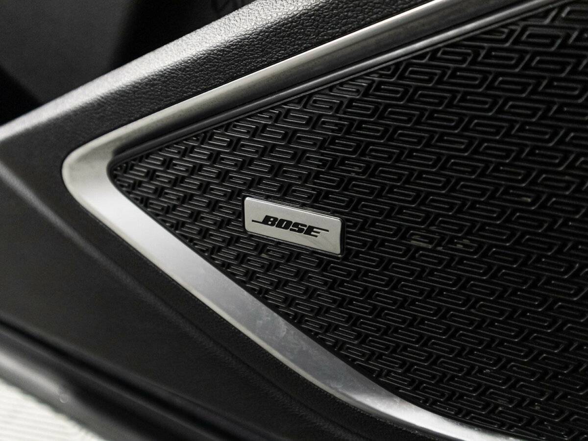 Geely Tugella, 2022 Фото №18