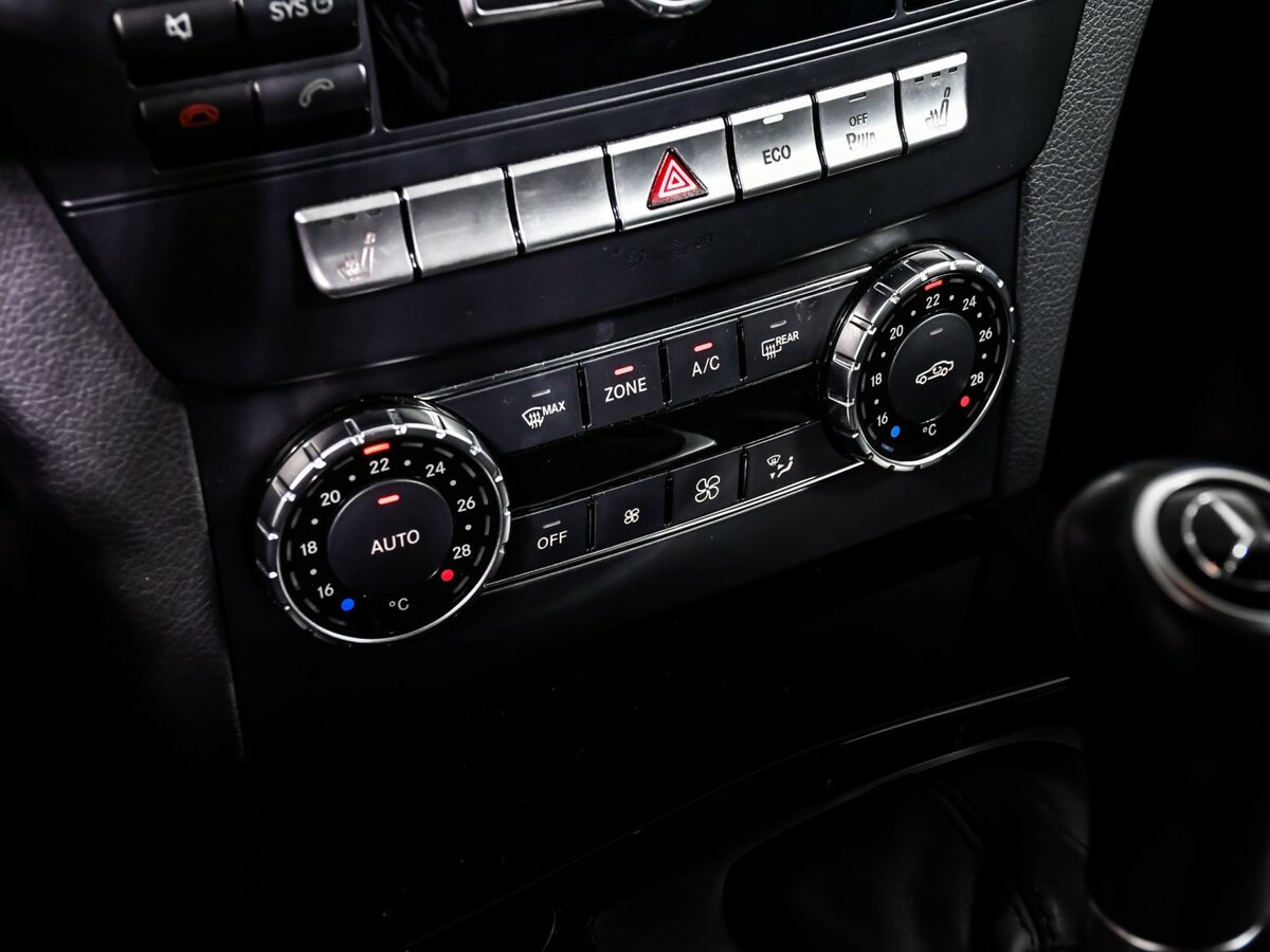 Mercedes-Benz C-Класс 180 III (W204) Рестайлинг, 2013 Фото №16