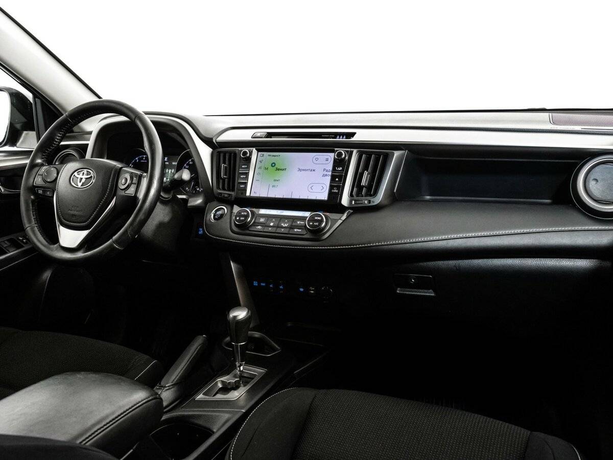 Toyota RAV4 IV (XA40) Рестайлинг, 2017 Фото №9