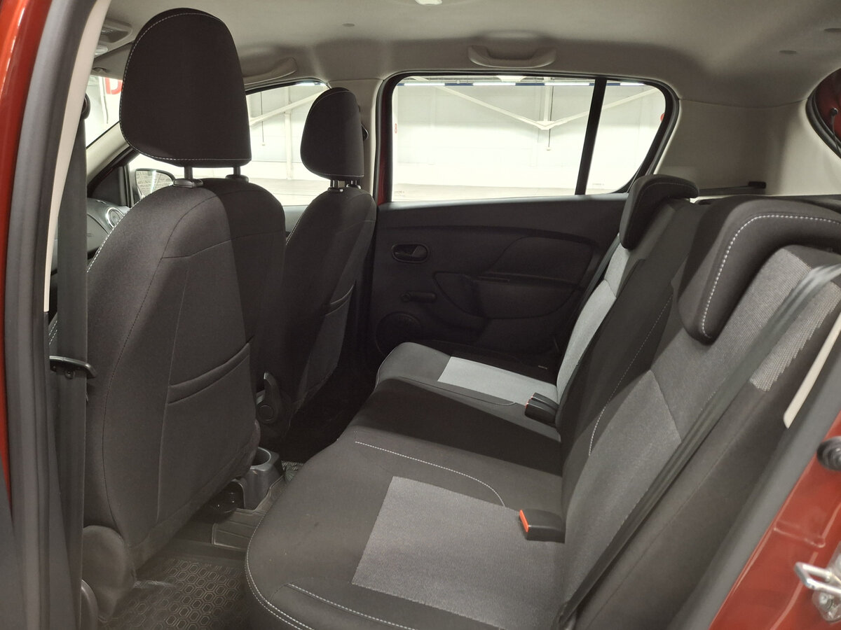 Renault Sandero Stepway II Рестайлинг, 2021 Фото №12