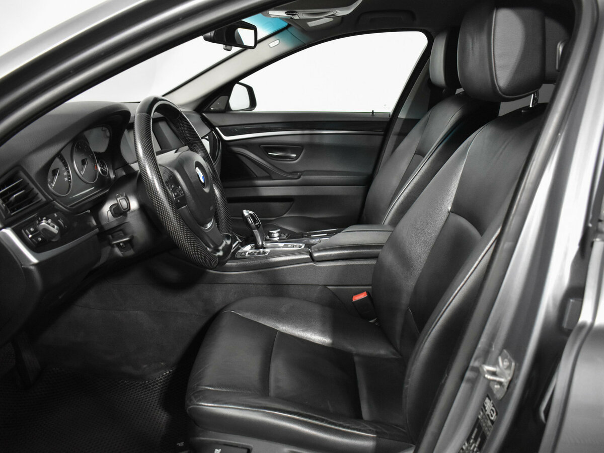 BMW 5 серии 520i VI (F10/F11/F07), 2013 - 225 001 км. | Фото №8