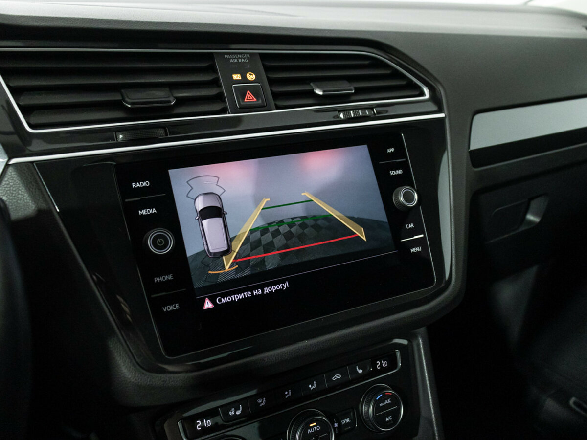 Volkswagen Tiguan II, 2018 Фото №14