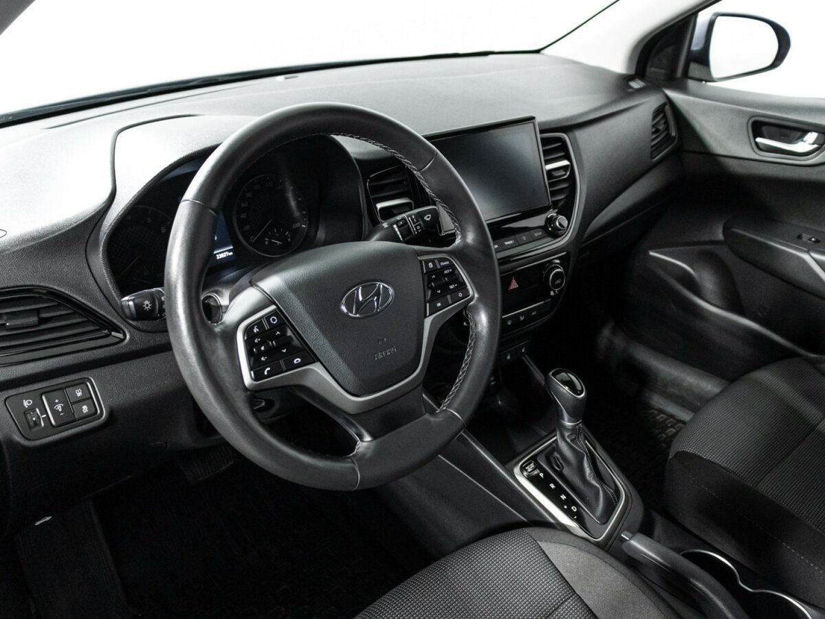 Hyundai Solaris II Рестайлинг, 2020 Фото №10