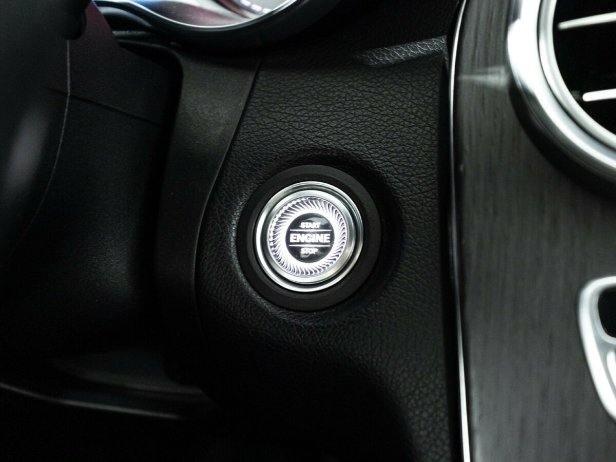 Mercedes-Benz C-Класс 180 IV (W205) Рестайлинг, 2018 Фото №19