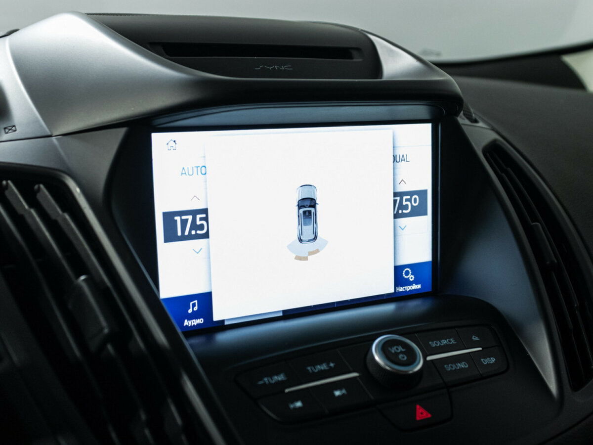 Ford Kuga II Рестайлинг, 2017 Фото №15