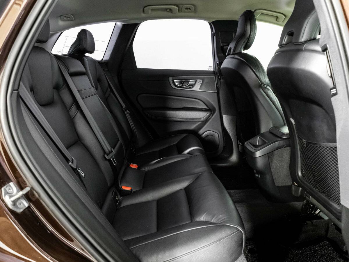 Volvo XC60 II, 2019 Фото №17