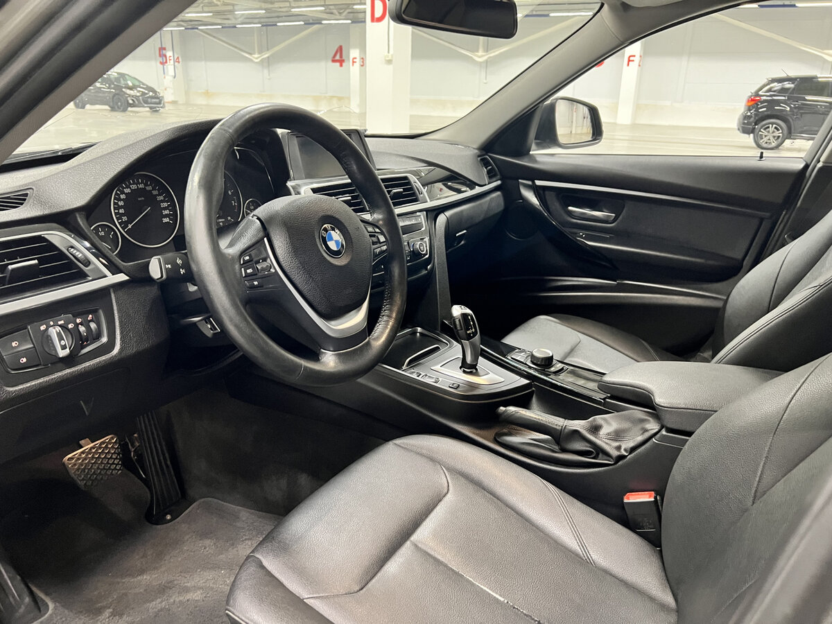 BMW 3 серии 318i VI (F3x) Рестайлинг, 2018 Фото №16
