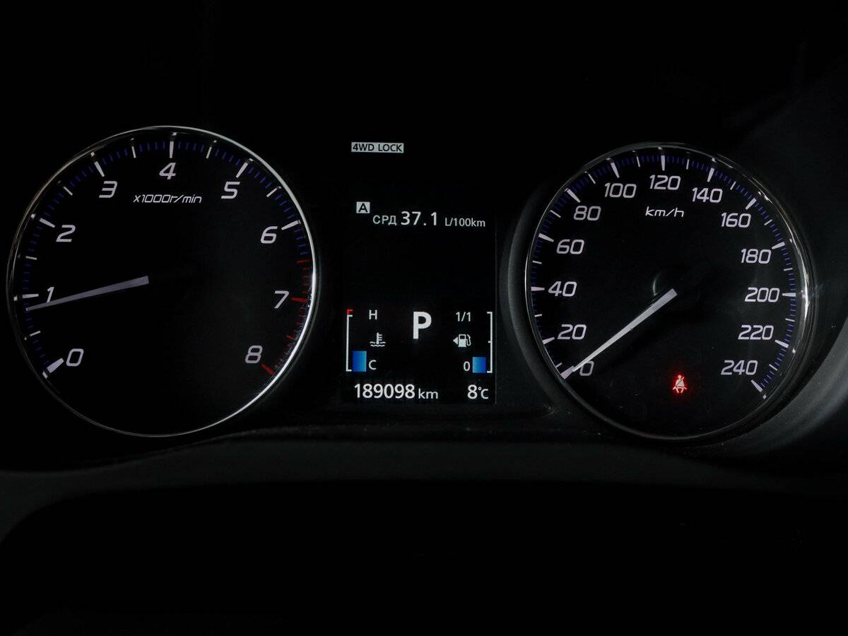 Mitsubishi Outlander III Рестайлинг 2, 2015 Фото №11