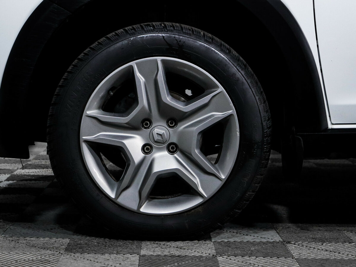 Renault Logan Stepway II Рестайлинг, 2021 Фото №11