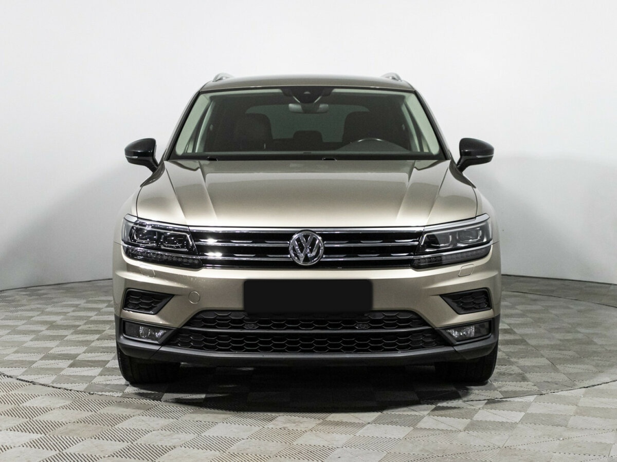 Volkswagen Tiguan II, 2019 - 106 837 км. | Фото №3