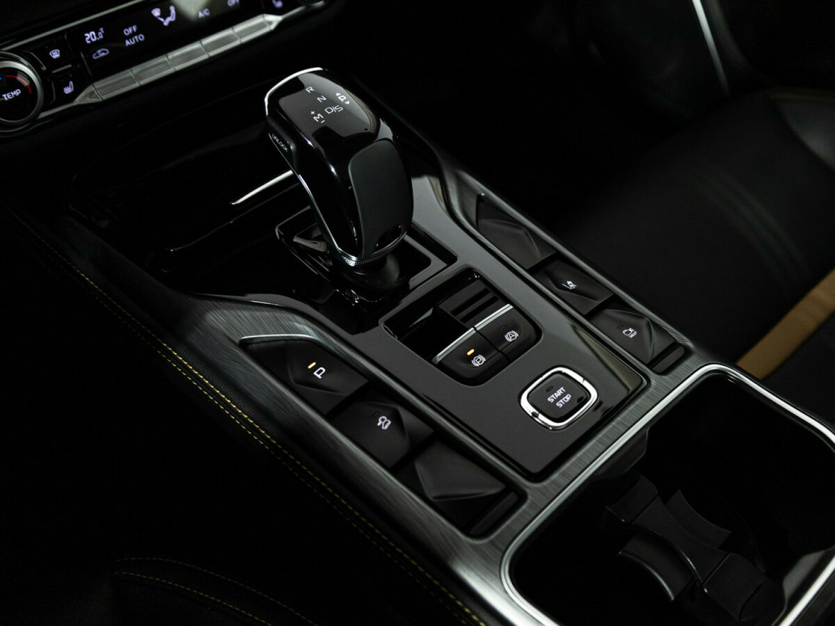 FAW Bestune T77 I, 2023 Фото №15