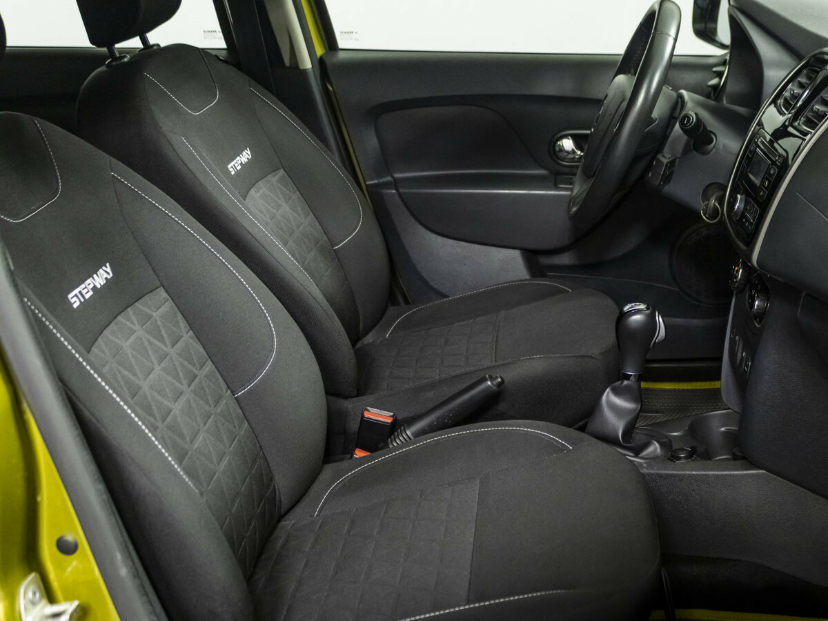 Renault Sandero Stepway II, 2015 - 50 874 км. | Фото №8