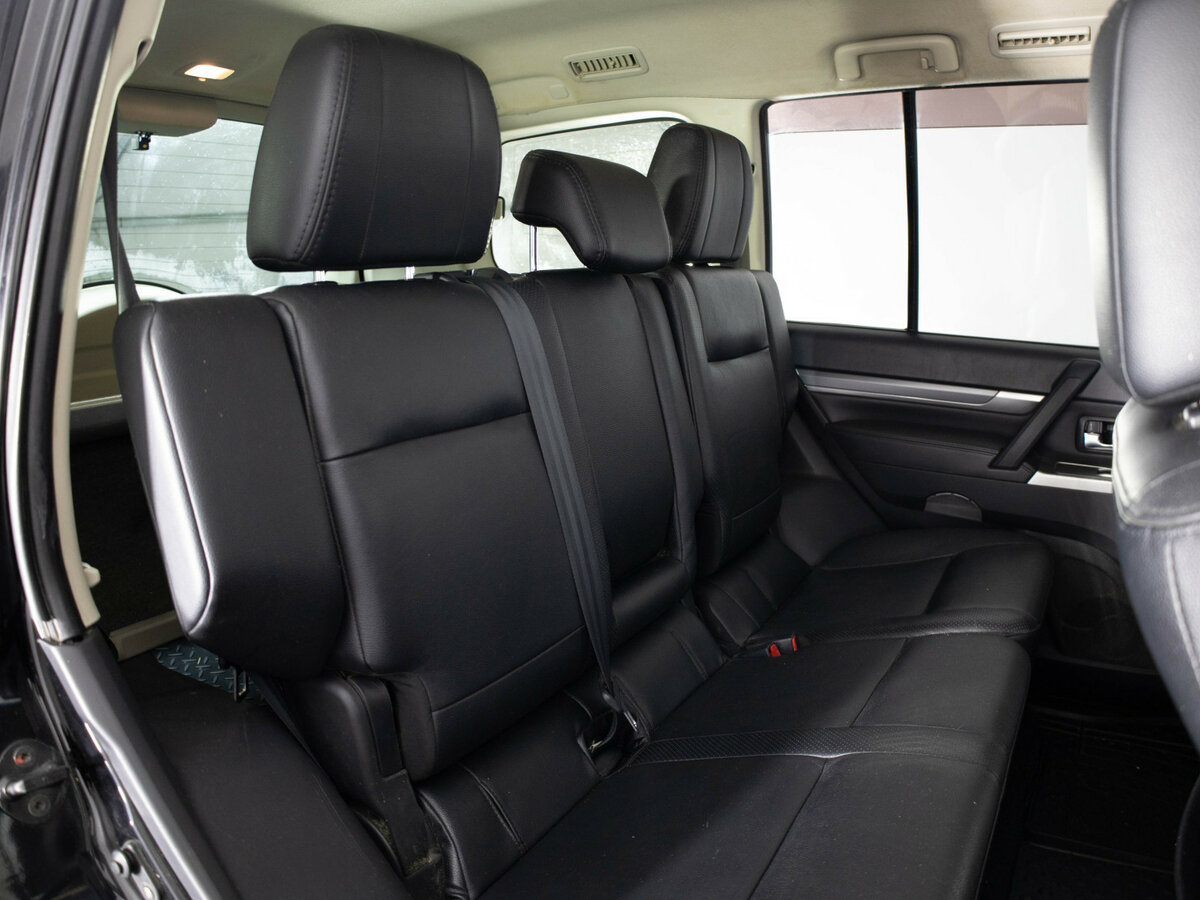 Mitsubishi Pajero IV Рестайлинг 1, 2013 Фото №11