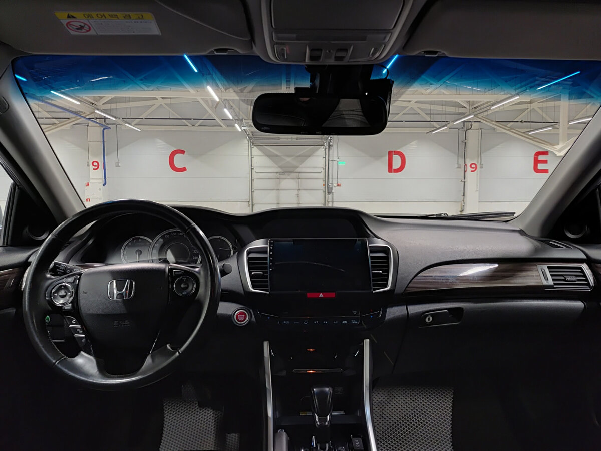 Honda Accord IX Рестайлинг, 2016 Фото №14