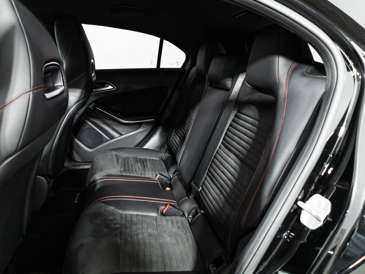 Mercedes-Benz A-Класс 200 III (W176) Рестайлинг, 2016 Фото №10