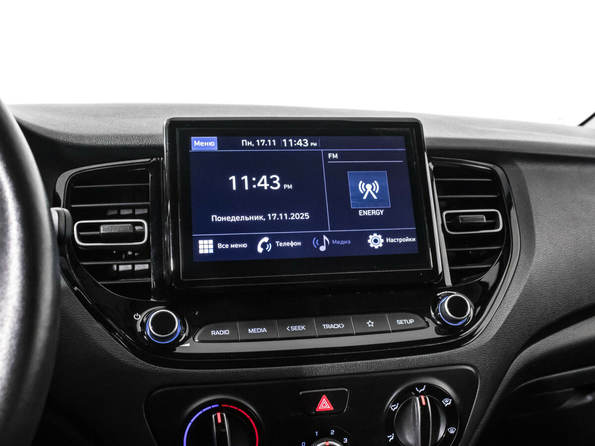 Hyundai Solaris II Рестайлинг, 2021 Фото №18