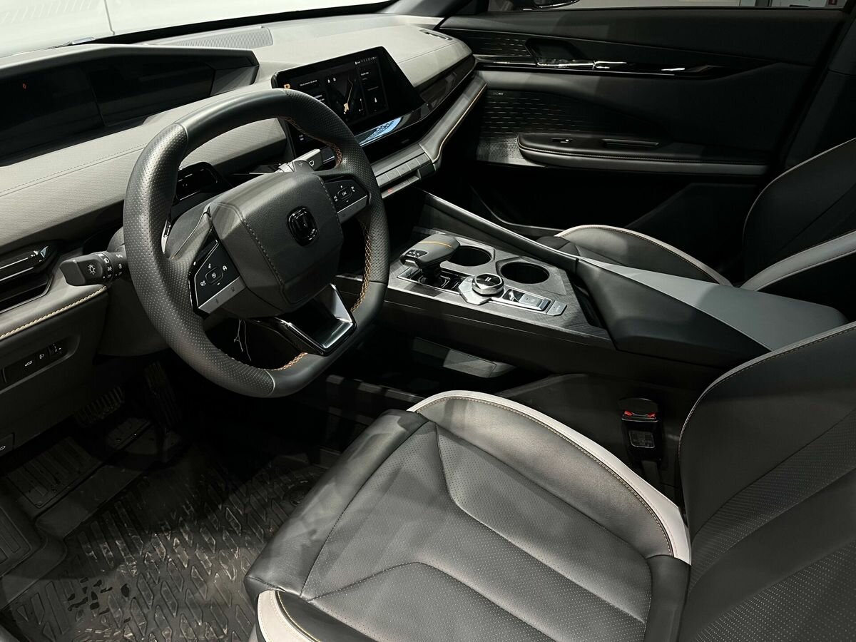 Changan UNI-V I, 2024 Фото №9