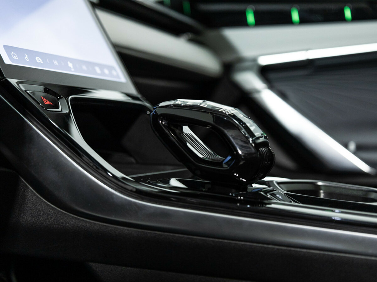 Geely Atlas II, 2023 Фото №16