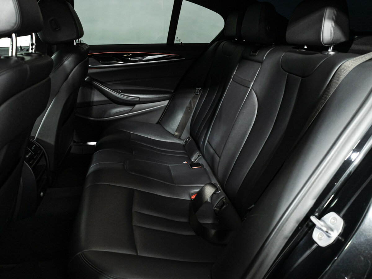BMW 5 серии 520i VII (G30/G31/G38), 2017 Фото №10