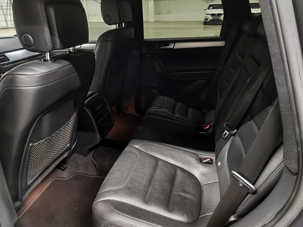 Volkswagen Touareg II, 2012 Фото №12