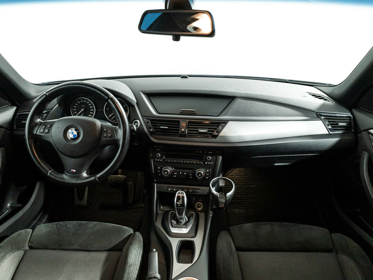 BMW X1 20d I (E84) Рестайлинг, 2014 Фото №13