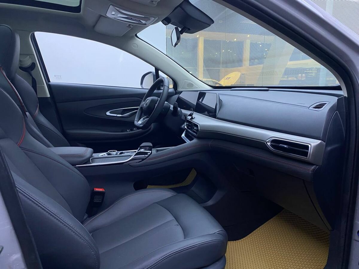 Changan UNI-T I, 2023 Фото №11