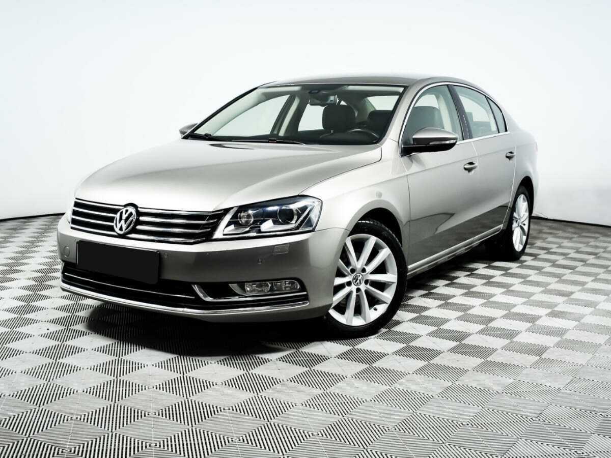 Volkswagen Passat, 2012